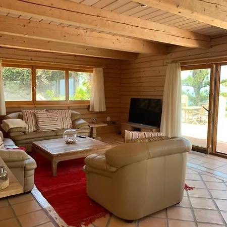 Villa Ocean Views